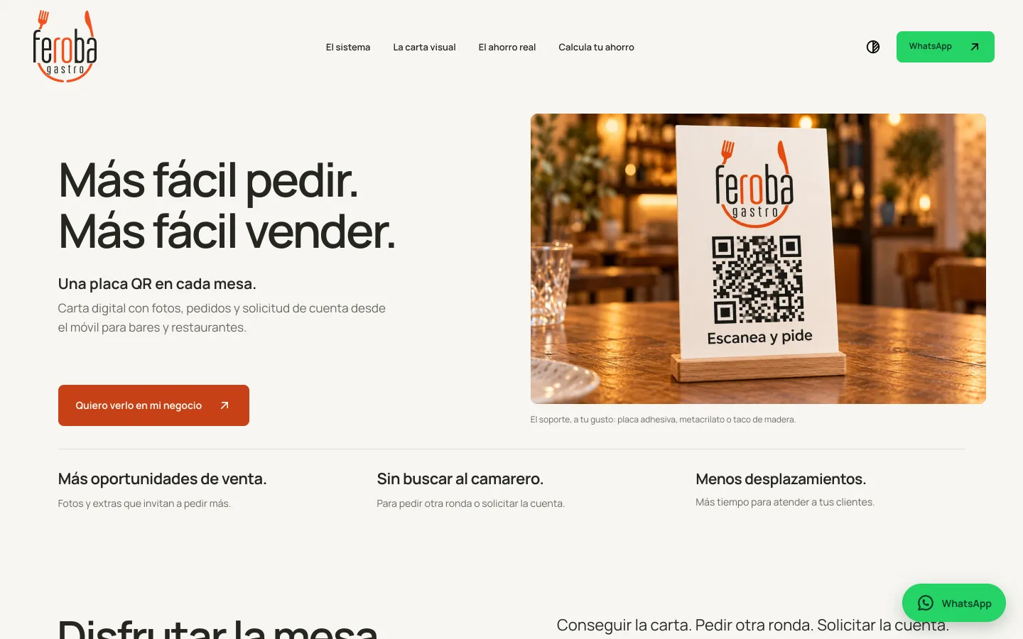 Web pública de Feroba Gastro, con la placa QR sobre la mesa de un bar